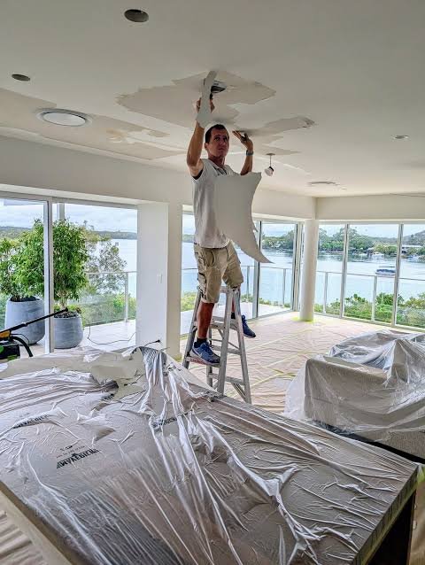 Interior Painting Services in sunshine north